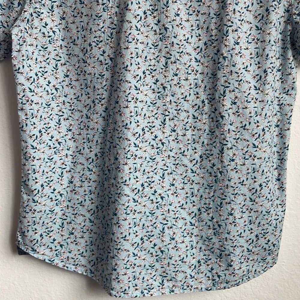 Thread & Cloth - Picture 7 of 10